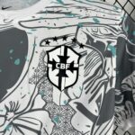 Camisa Brasil Seleção Brasileira Concept Arara Azul Home Versão Torcedor Masculina Branca 2026 Nike - Imagem 4