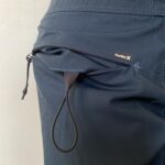 Bermuda Hurley Azul Petrólio com Branco 2026 - Imagem 7