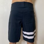 Bermuda Hurley Azul Petrólio com Branco 2026 - Imagem 6