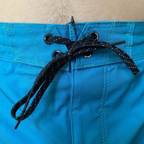 Bermuda Hurley Azul Claro com Branco 2026 - Imagem 6