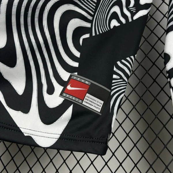 Camisa Brasil Seleção Brasileira Goleiro Manga Longa Torcedor Copa do Mundo 2026 Nike - Imagem 4