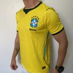 Camisa Brasil Seleção Brasileira Home Torcedor Copa do Mundo 2026 Amarela Nike (NOVA) - Imagem 4