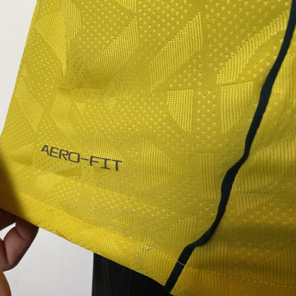 Camisa Brasil Seleção Brasileira Home Jogador Copa do Mundo 2026 Amarela Nike - Imagem 9