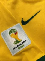 Camisa Retrô Clássica Seleção Brasileira Home- Brasil Amarelo – 2014 Nike - Imagem 3