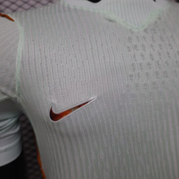 Camisa Seleção França Away Versão Jogador Copa Do Mundo 2026 Branca Nike - Imagem 3
