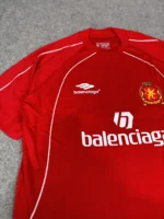 Camisa Balenciaga Oversized Vermelha Luxo Soccer - Imagem 3