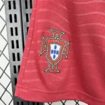 Calção Seleção Portugal Vermelho Copa do Mundo 2026 Puma - Imagem 2