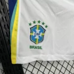 Calção Seleção Brasil Branco Copa do Mundo 2026 Nike - Imagem 2