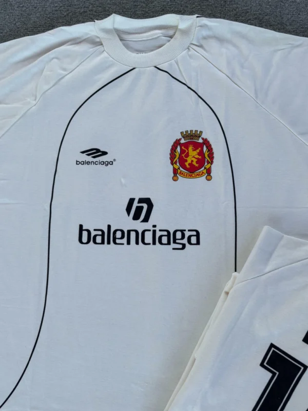 Camisa Balenciaga Oversized Branco Luxo Soccer - Imagem 5